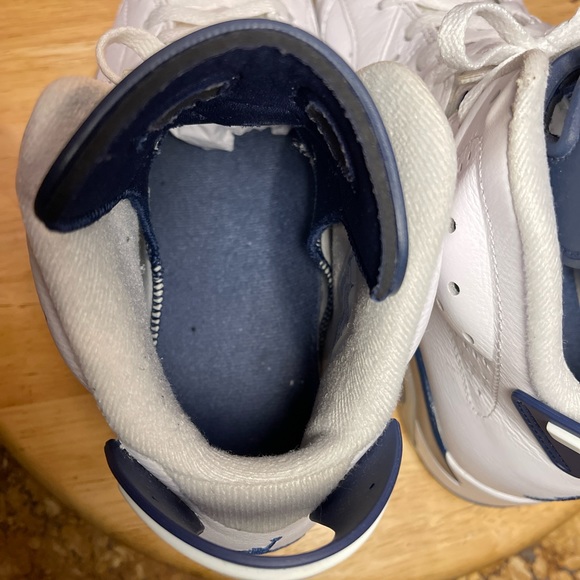 Air Jordan 6 Retro Sz 9/10.5W - white /Dark Blue, Fair Cond, orginal box good co - Picture 4 of 11